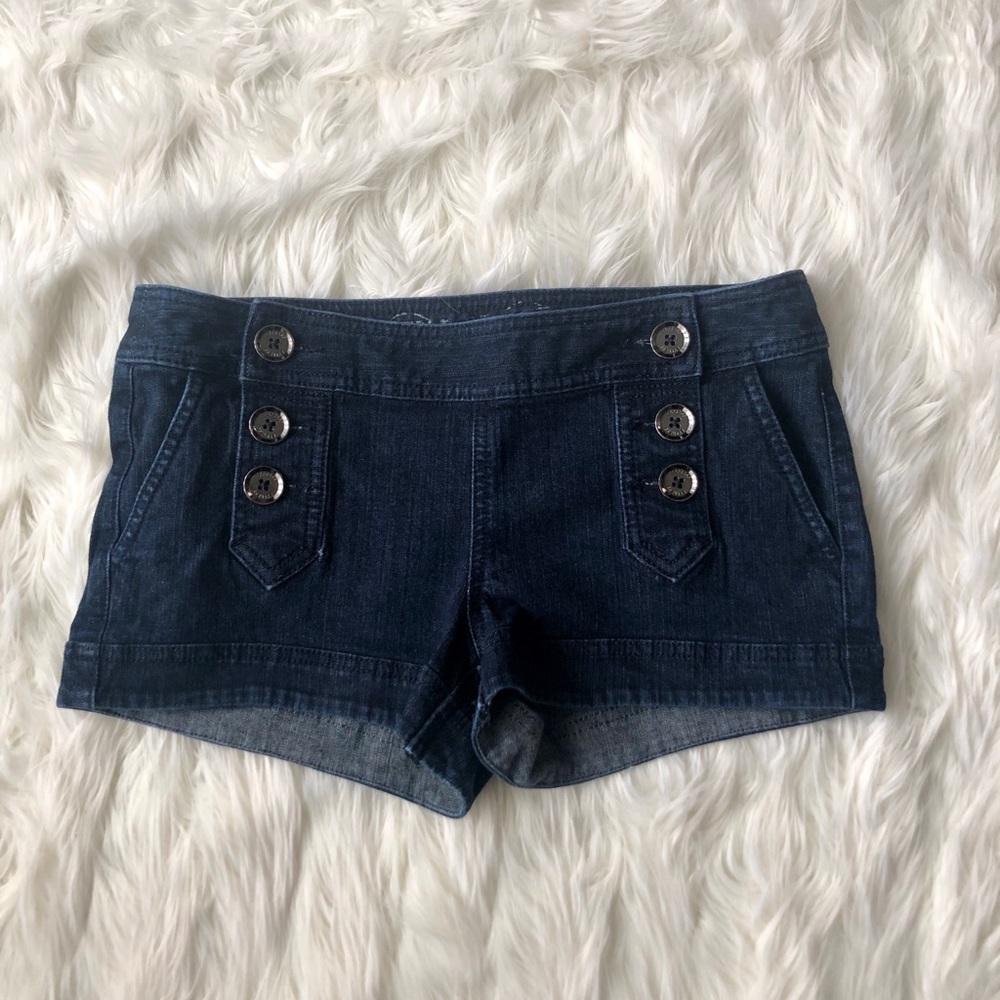 Express shorts